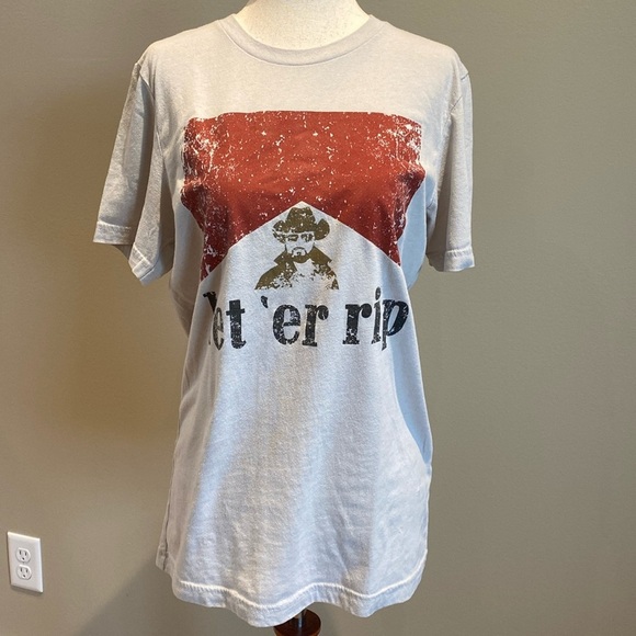 “let ‘er rip” Yellowstone Rip Short Sleeve T-Shirt size Medium - Picture 1 of 9